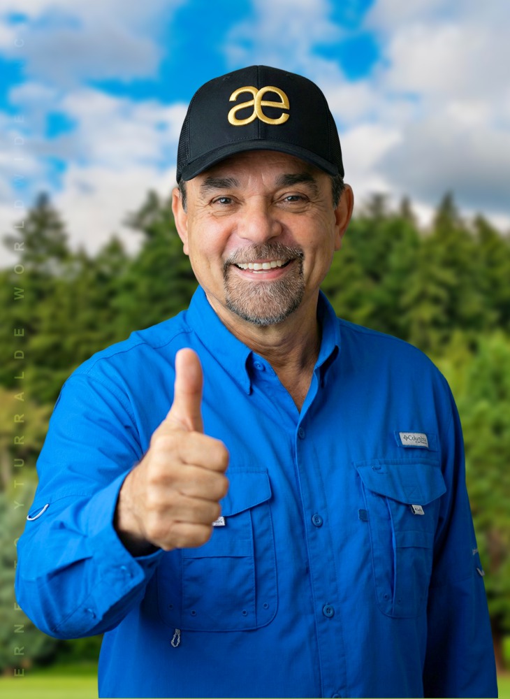 Ernesto Yturralde, Facilitador de Talleres de Cuerdas Bajas